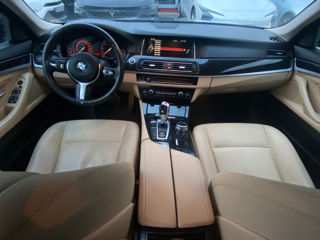 BMW 5 Series foto 8