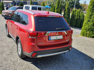 Mitsubishi Outlander foto 17