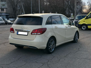 Mercedes B-Class foto 6