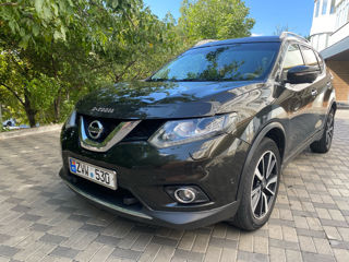 Nissan X-Trail foto 2