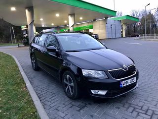 Skoda Octavia foto 2