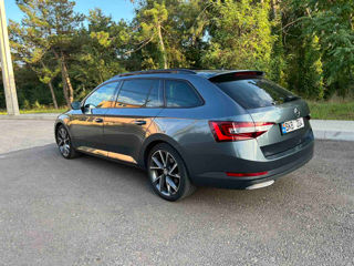 Skoda Superb foto 4