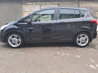 Ford B-Max foto 4