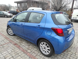 Toyota Yaris foto 4