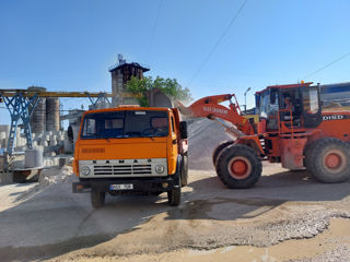 Servicii bobcat ,kamaz ,evacuarea pamintului foto 4