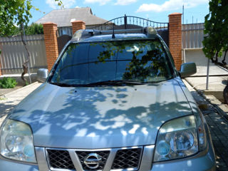 Nissan X-Trail foto 3