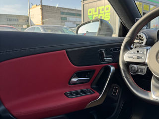 Mercedes CLA foto 9