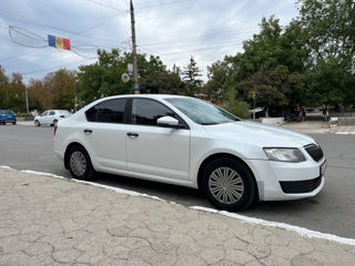 Skoda Octavia foto 2