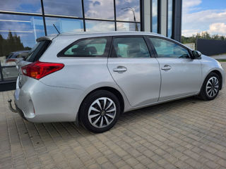 Toyota Auris foto 7