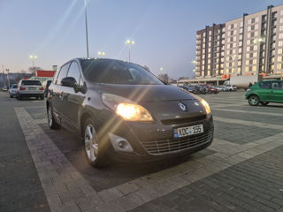 Renault Grand Scenic foto 5