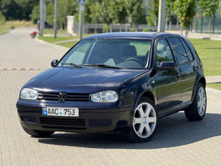 Volkswagen Golf foto 2