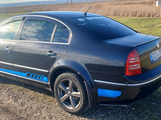 Skoda Superb foto 6