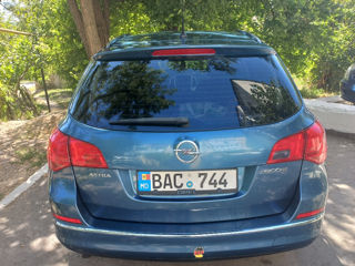 Opel Astra foto 4