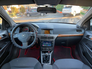 Opel Astra foto 8