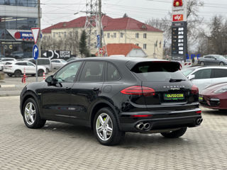 Porsche Cayenne foto 6