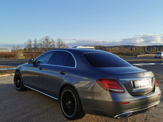 Mercedes E-Class фото 4