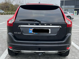 Volvo XC60 foto 4