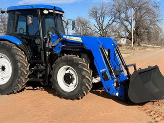 New Holland td5050 Tractor din 2012 in stare foarte buna foto 3