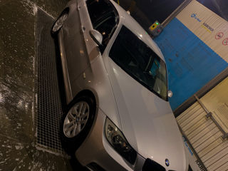 BMW 3 Series foto 2