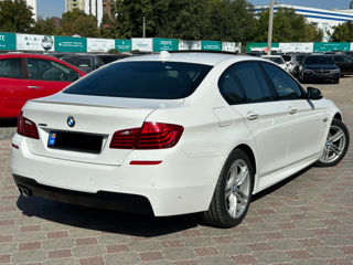 BMW 5 Series foto 4