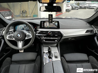 BMW 5 Series foto 12