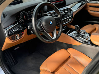 BMW 6 Series Gran Turismo foto 8