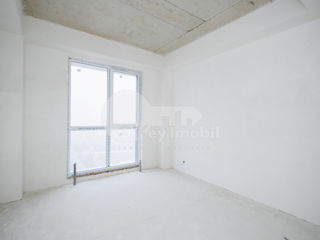 Apartament cu 2 camere, 83 m², Telecentru, Chișinău foto 2