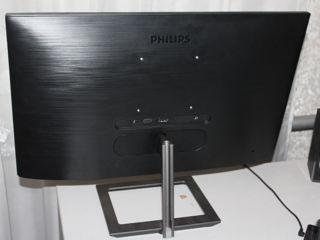 Продам игровой монитор Philips 242e1 24 Дюйма 144hz foto 2