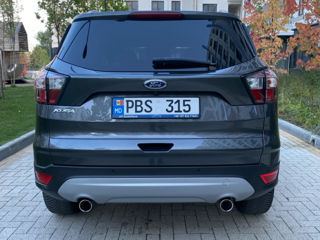 Ford Kuga foto 6