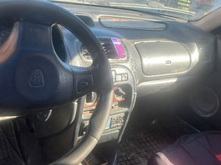 Rover 200 Series foto 4