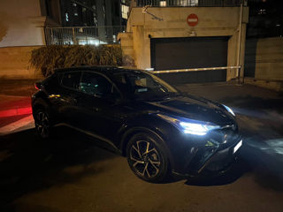 Toyota C-HR foto 17