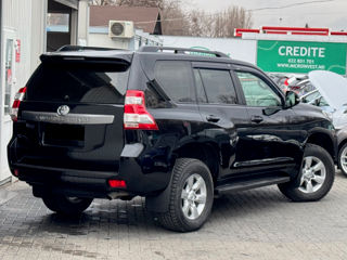 Toyota Land Cruiser Prado foto 3