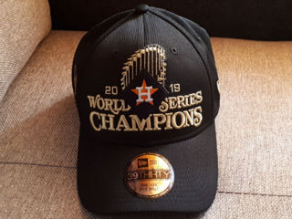 New Era Champions, originale, noi