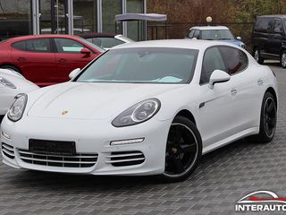 Porsche Panamera foto 1