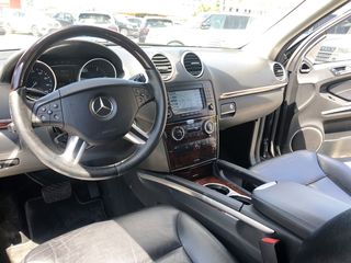 Mercedes GL Class foto 10