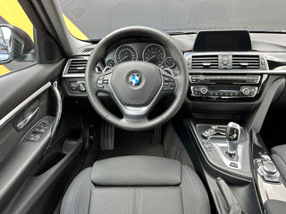 BMW 3 Series фото 12
