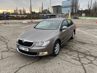 Skoda Superb foto 4