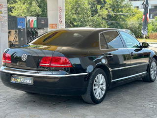 Volkswagen Phaeton foto 4