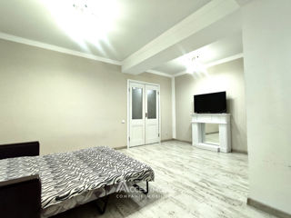 Apartament cu 3 camere, 90 m², Centru, Chișinău foto 2