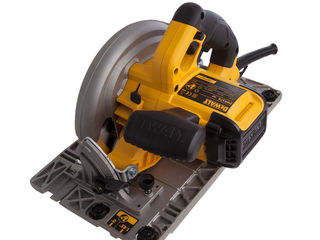 Ferastrau circular dewalt dwe576k/ пила дисковая dewalt dwe576k foto 2