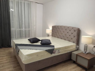 Apartament cu 2 camere, 73 m², Centru, Chișinău foto 4