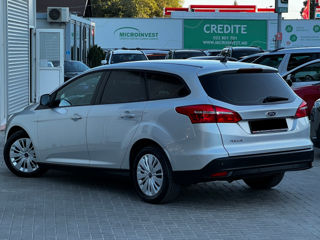 Ford Focus foto 3