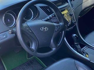 Hyundai Sonata фото 8