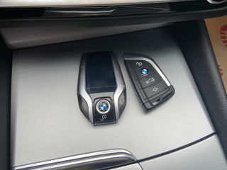 BMW 5 Series foto 17