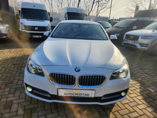 BMW 5 Series foto 18