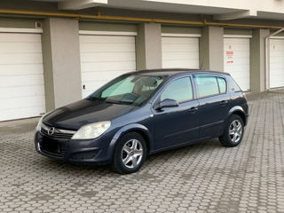 Opel Astra foto 2