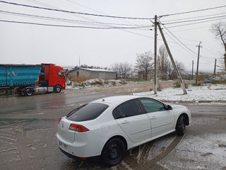 Renault Laguna foto 4