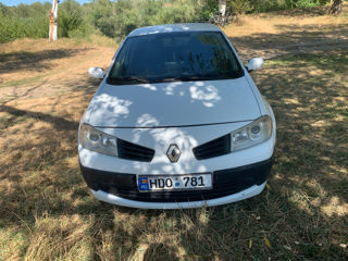 Renault Megane foto 3