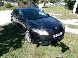 Renault Megane foto 1