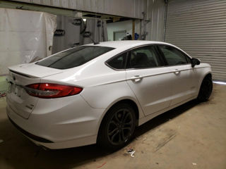 Ford Fusion foto 4